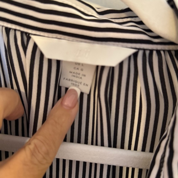 💥H & M BLOUSE BLACK DRESS 💥 - Picture 5 of 7